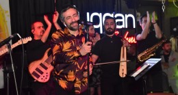 Sevgililer Günü’nde Duqqan Sahne’de Resul Dindar çoşkusu