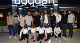 Duqqan Sahne’de “Lazer Party” çılgınlığı