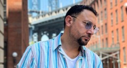 Emrah Çalapkulu, Yeni Teklisi “Geçen Sene Bu Zamanlar” ve New York’ta Çektiği Video Klibiyle Geri Dönüyor!