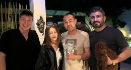 Sevilen sunucu  Efecin, Ünlü Sanatçı Serdar Ortaç’ı konuk etti.
