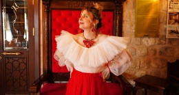 Egzotik derilerle şekillenen güçlü bir tasarım imzası…