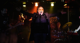 Kemal Başar sahnesi ve şarkılarıyla coşturdu