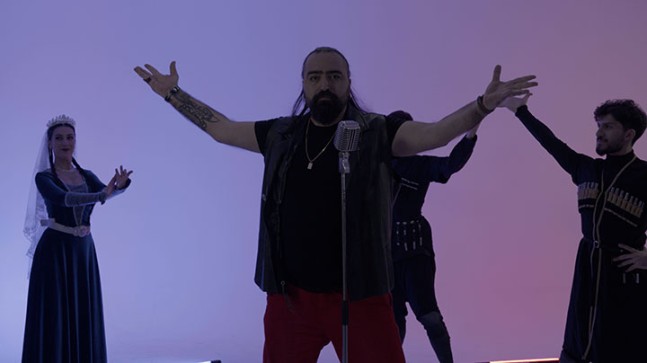 Sergio Gürlek’ten efsane şarkıya efsane yorum
