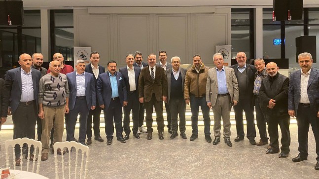 İzollu Vakfı geleneksel iftar yemeğinde buluştu