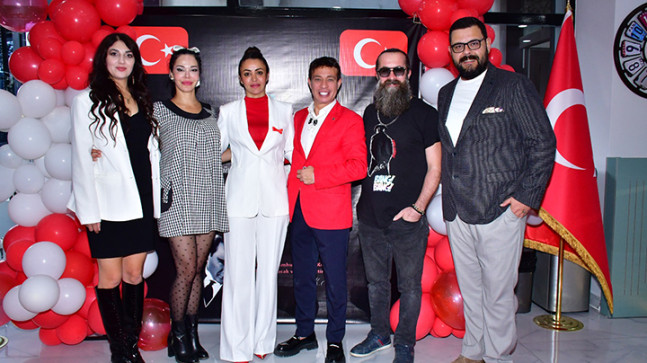 Cumhuriyetin 102. Yılı Coşkusu Keser Ailesiyle Kutlandı!