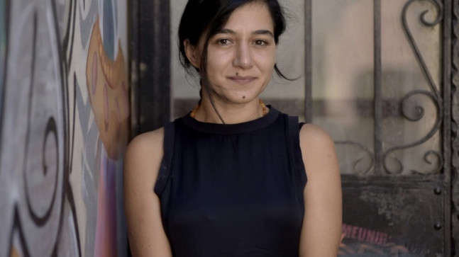 İstanbul’un Yorgun Binalarından İnsan Ruhuna Bir Yolculuk: “Geçmişten Düşenler”