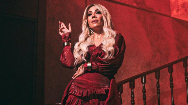 Zümra’nın yeni şarkısı Türk olduğu için Arap ülkelerinde savaş yüzünden yasaklandı