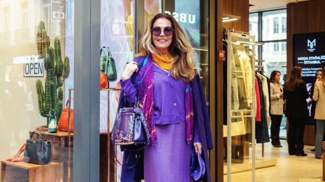 Gül Erda, Mor Bir Meltem Gibi Esti