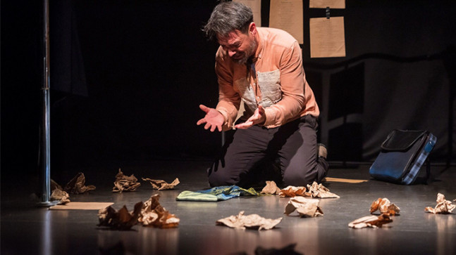 Alper Şükrü Masat’tan tek kişilk dev performans