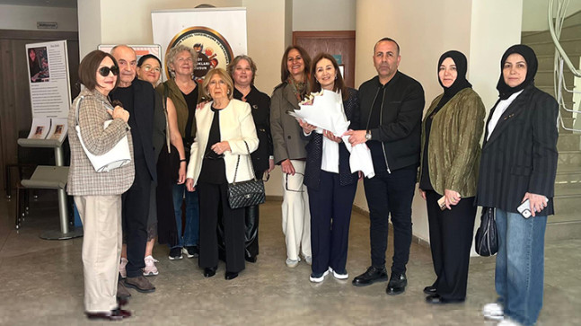 Sanat ve İyilik Bir Arada: “Renklerin Ritmi” Sergisi Açıldı