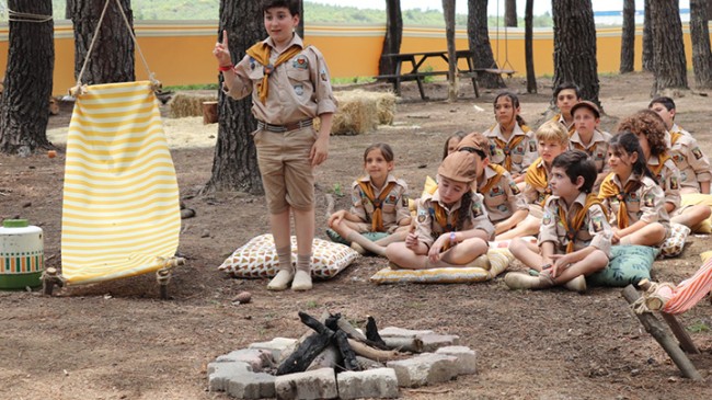 TRT ortak yapımı “Afacanlar Kampta” filminin galasına yoğun ilgi
