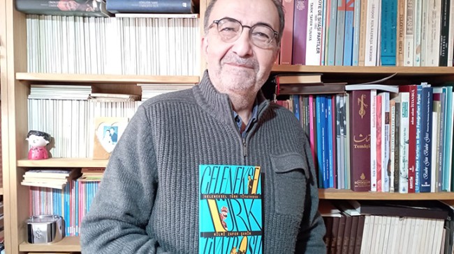 Hilmi Zafer Şahin’in “Geleneksel Türk Tiyatrosu” adlı kitabı raflardaki yerini aldı