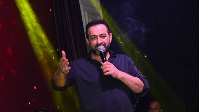 Bahçeşehir Vitrin Sahne’de Selçuk Bahtiyar izdihamı
