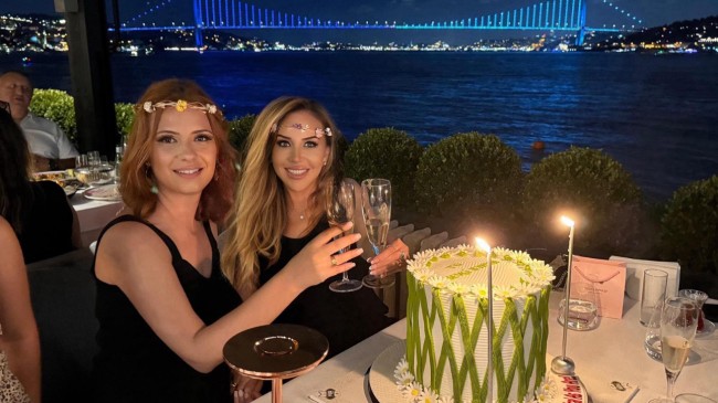 Sevgi Ataman ve Tesi Chaztzikampani’den ortak doğum günü