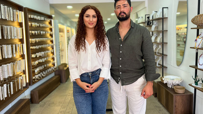 Damla ve Özgür Yorulmuş’tan Parlayan Başarı “Q Shine” Fethiye’den Türkiye’ye Tarz Işığı