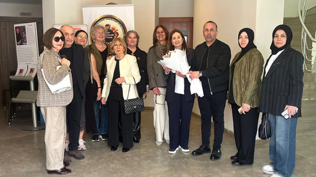 Sanat ve İyilik Bir Arada: “Renklerin Ritmi” Sergisi Açıldı