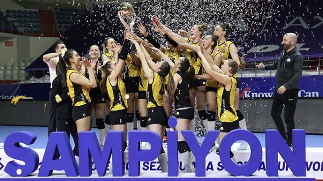 VakıfBank, yedinci kez Kupa Voley şampiyonu
