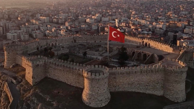 Şölen’den Cumhuriyetimizin 102. yılına özel anlamlı film